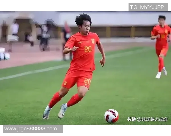 中国足球明星球球的真实身份与成就揭秘